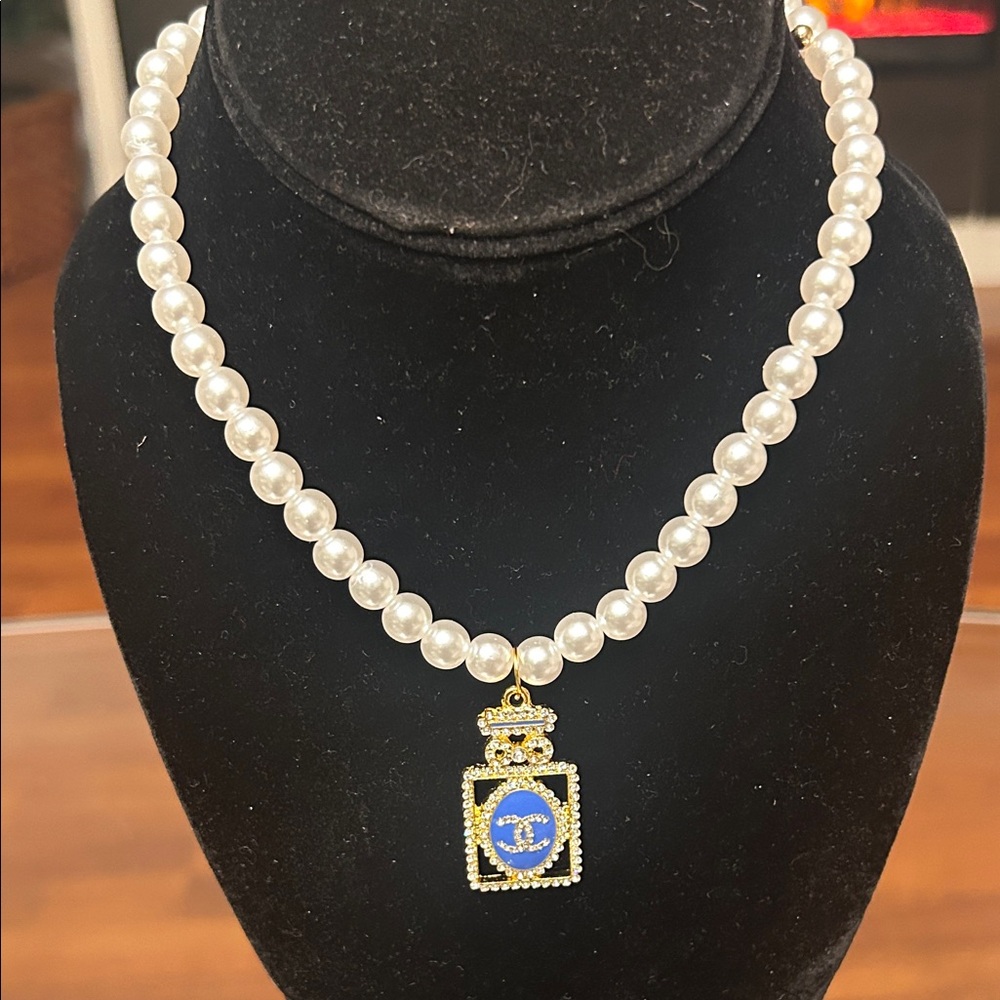 CC Pearl Necklace with Blue Gold Framed Pendant